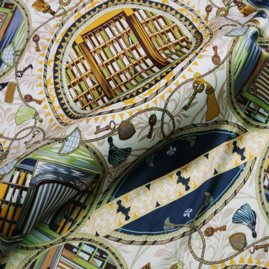 Этническая креповая атласная цепочка в народном стиле Шармез ткань Глянцевая атласная ткань полиэстер ткань лента платье Блузка материал 1 ярд