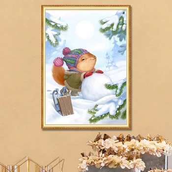 

Squirrel Snowing Snowball Cute Fun Cartoon Diamond Embroidery 5D Diamond Painting Diamond Mosaic Rhinestone Picture Dimond Sets