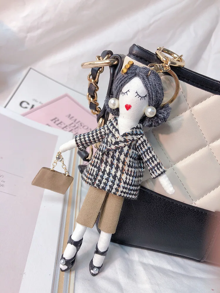 Korea Handmade Fahion Modern Girl Real Mink Fur Keychain Miss Lady Bag Pompom Bag Charm KeyRing Luxury Car Jewelry Pendant