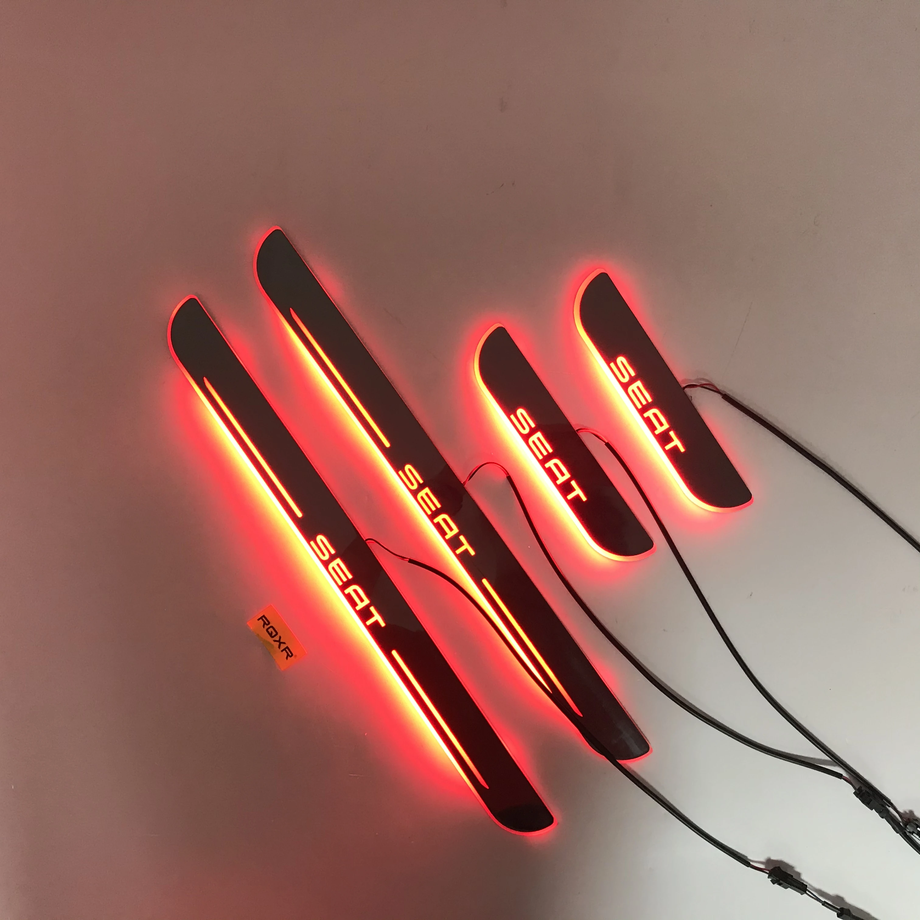 RQXR led перемещение двери Накладка для Seat leon динамический дверной порог пластина