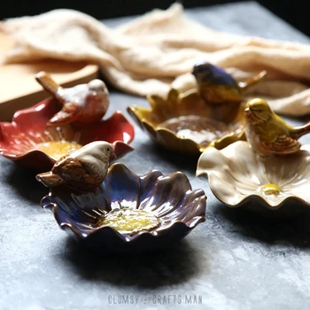 

Free Delivery Creative Glazed Ceramic Ornaments Cute Bird Ceramic Soapbox Ashtray Key Basin Plate gift for boyfriend