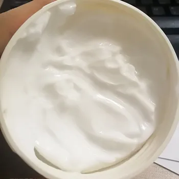 

250g Horse Oil Foot Cream Moisturizing Anti-crack Soften Skin Anti-drying Foot Cream Precious Horse Oil Essencen