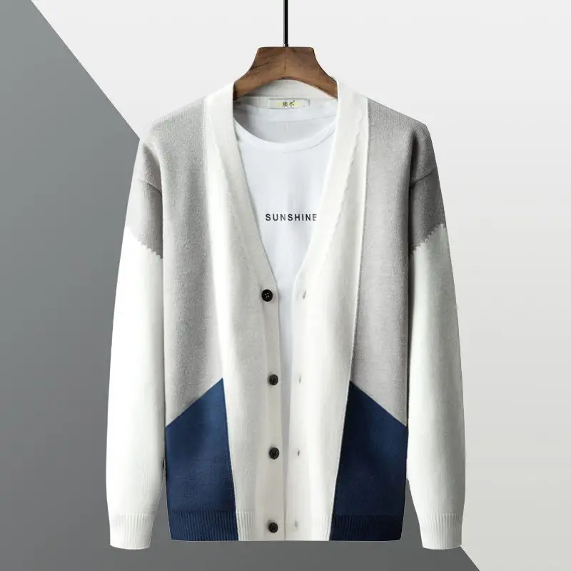 

Autumn and winter 2020 knitted sweater cardigan men's contrast color stitching sweater slim Japanese coat sweater