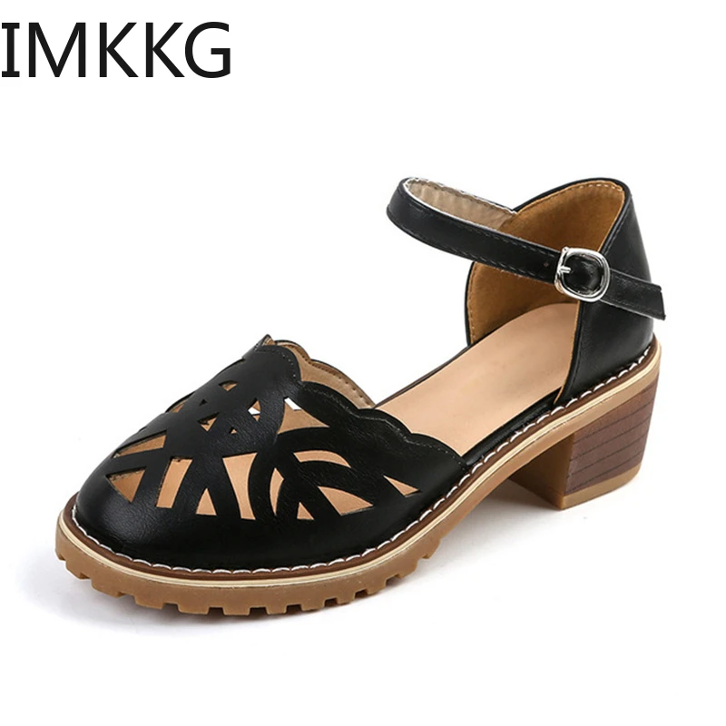 Женские босоножки 2019 летние белые на платформе в стиле ретро удобные толстом