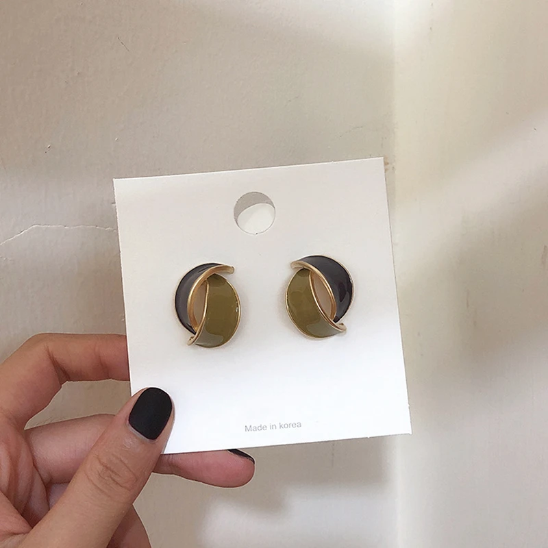 12265416518_476452910