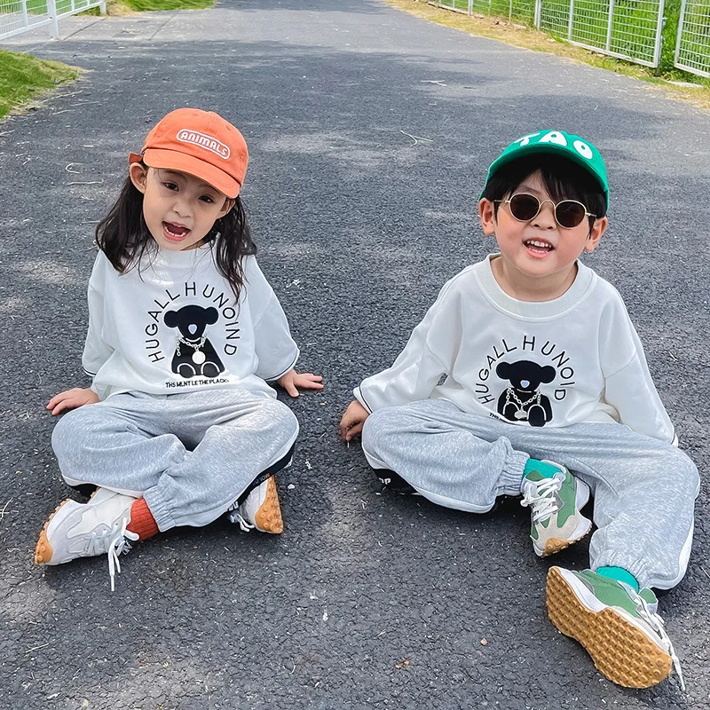 

Children's Clothing 2022 Autumn Boy's Autumn Clothing Korean Version Of The Trendy Fan Net Red Cute Bear Girl Two-piece Set