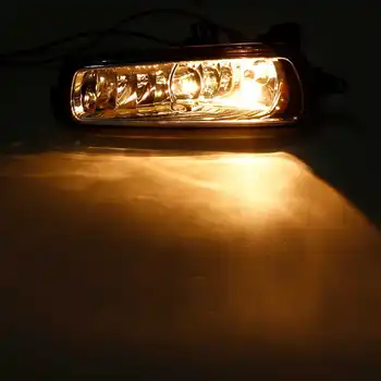 

2pcs H8 Car Front Bumper Halogen Fog Lights Lamp With Bulbs Amber for Ford Focus 2015 2016 2017 Car Styling Foglight Headlight