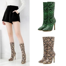 Ботинки на высоком каблуке; botee Woman; коллекция года; обувь с острым носком; роскошные дизайнерские зимние женские ботинки с принтом змеи; элегантные женские ботинки на молнии на каблуке