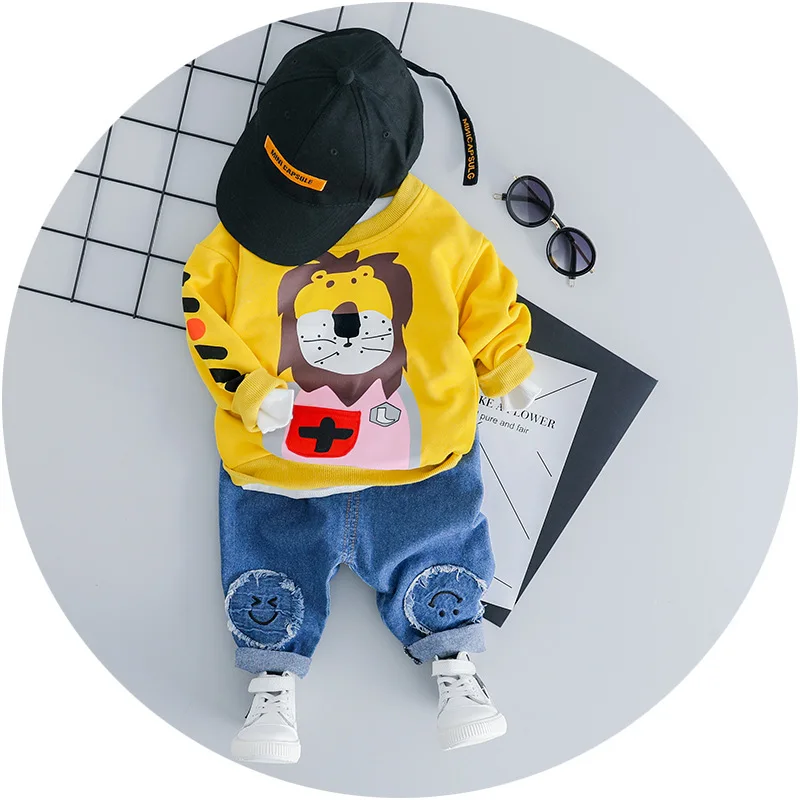 10088511635_346669714