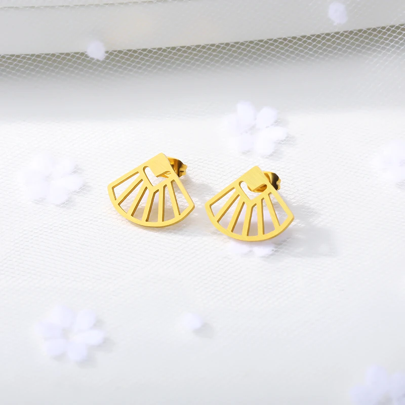 

Simple Hollow Fan Stud Earrings For Women Girl Fashion Jewelry Accessories Stainless Steel Geometric Cute Earrings Gifts Brincos