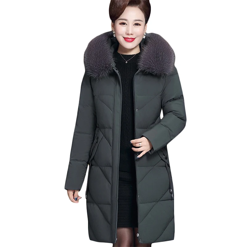 Женское хлопковое пальто среднего возраста новая зимняя пуховая хлопковая куртка с капюшоном и меховым воротником, большие размеры, благородные женские теплые длинные парки 5XL F1028 - Цвет: Dark gray