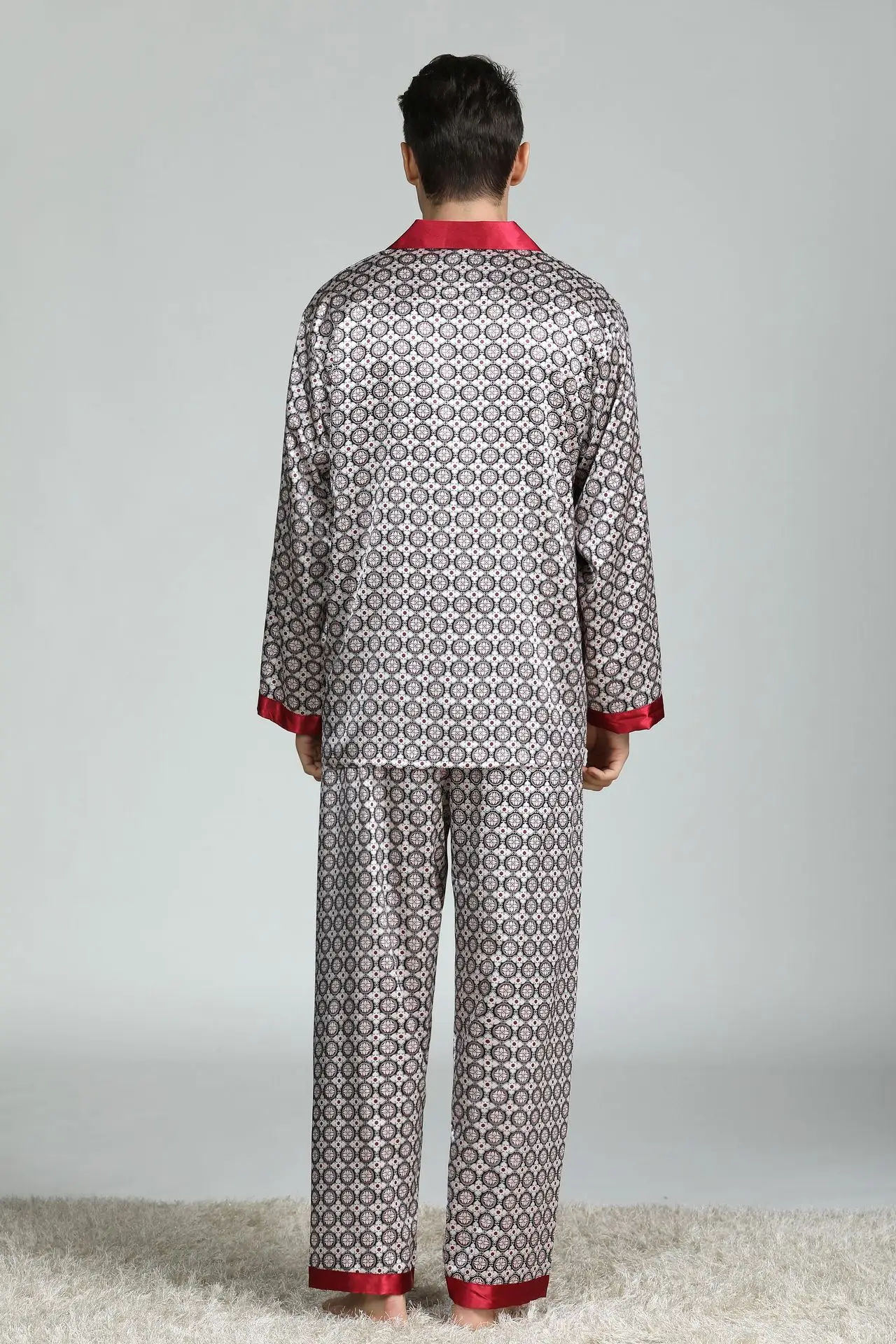 Пижама Мужская пижама имитация шелка Пижама для мужчин пижама Сексуальная Уютная Мягкая ночная рубашка с длинным рукавом Топы Брюки Комплект из двух предметов