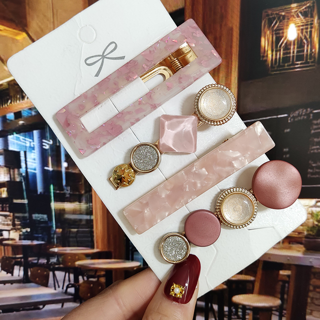 Starfish Hair Clip For Women 2022 Korean Acrylic Hairpins Geometric Crystal Hair Barrettes Girl Hair Accessories Hairgrip