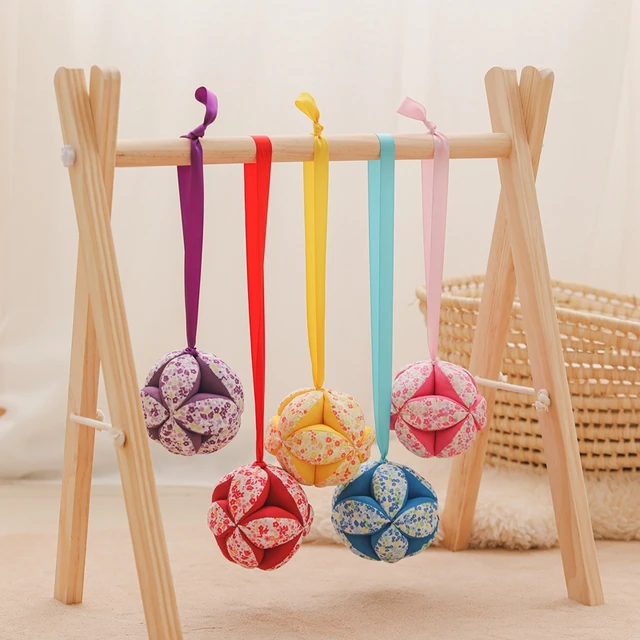 1Pc Baby Hand Catching Cloth Ball Toy Infant Interaction Colored Rattle Ball Toy with Ribbon Appease Bed Hanging Rattle Toy Gift 2