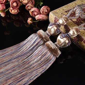 

2 Pcs European Plush Curtain Hanging Ball Curtains Tassels Curtain Tiebacks Bandages Brushes Curtain Accessories