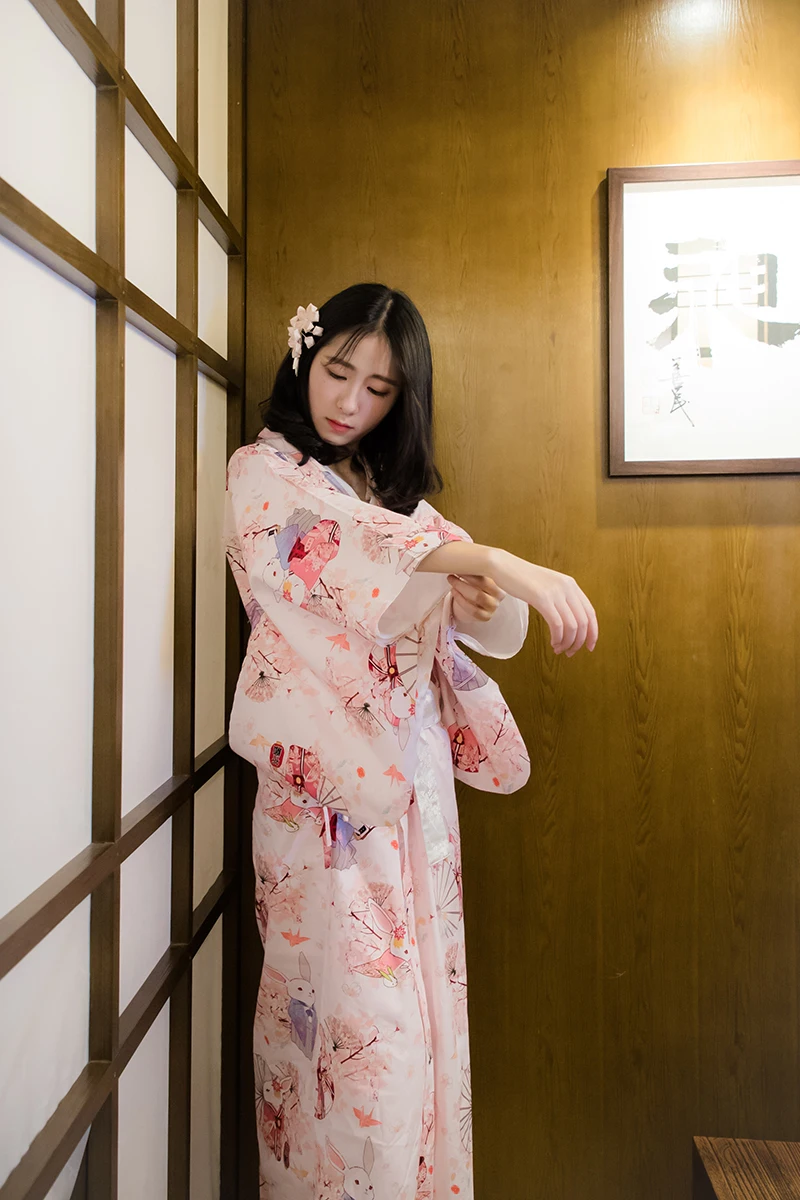 Длинное стильное свободное японское атласное Женская юката платье халат Восточный принт традиционное японское кимоно юката женское кимоно