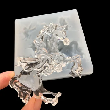 

UV Resin Liquid Silicone Mold Flying Horse Charms Pendant Molds Resin Art Supplies Handmade DIY Decoration Jewelry Making Tools