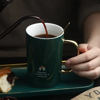 

Nordic Creative Simple Solid Color Ceramic Mug with Lid Spoon Household Breakfast Milk Cerealcup Office Coffee Mug for Women Man