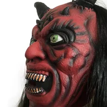 Длинные волосы красно-сталкиваются с цифрами и рожками на капюшоне; одежда маска Ужас Дьявол маска Хэллоуин страшные маски пуловер красных глаз седые волосы эксплуатационные качества;