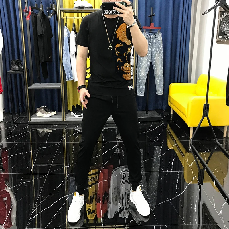 

New Hip Hop T-Shirt Skull Comfortable Fabric Hot Diamond Men's Sets Black Sweatshirt and Pants/Tracksuit Oversized
