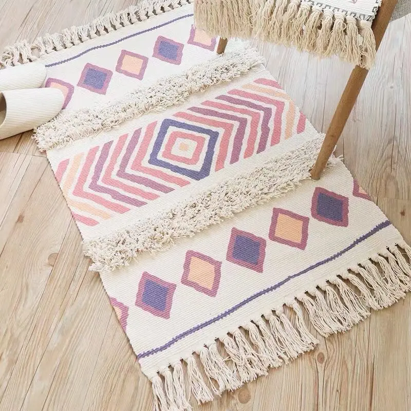 

Handmade Tassled Mat Three-dimensional Tufted Cotton and Linen Door Mat Carpet Door Mat Bedside Mat boho carpet
