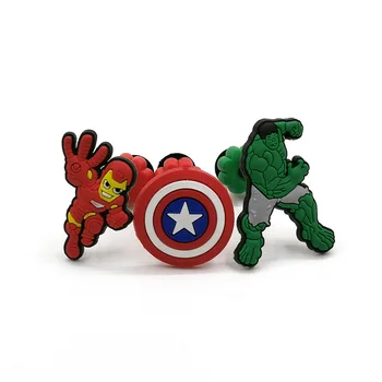 

1PC PVC Avengers Hero Ironman Croc Charms Decoration For Shoes Buckles JIBZ Kids Gift Shoe Accessories With Spring Buckle Stand