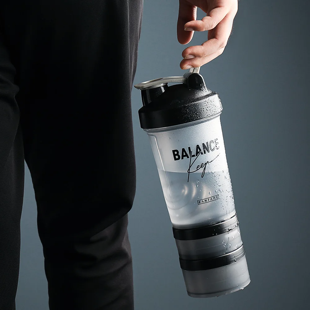 Портативный спортивный шейкер бутылка без бисфенола А пластиковая 500 ML протеин