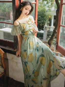 

The elves small pear avocado green dress female condole belt light ripe wind restoring ancient ways print gown