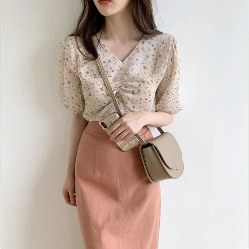 

Short Design Chiffon Shirt 2020 New Design Square Collar Blouse Drawstring Super Fairy Sweet Floral Tops Women