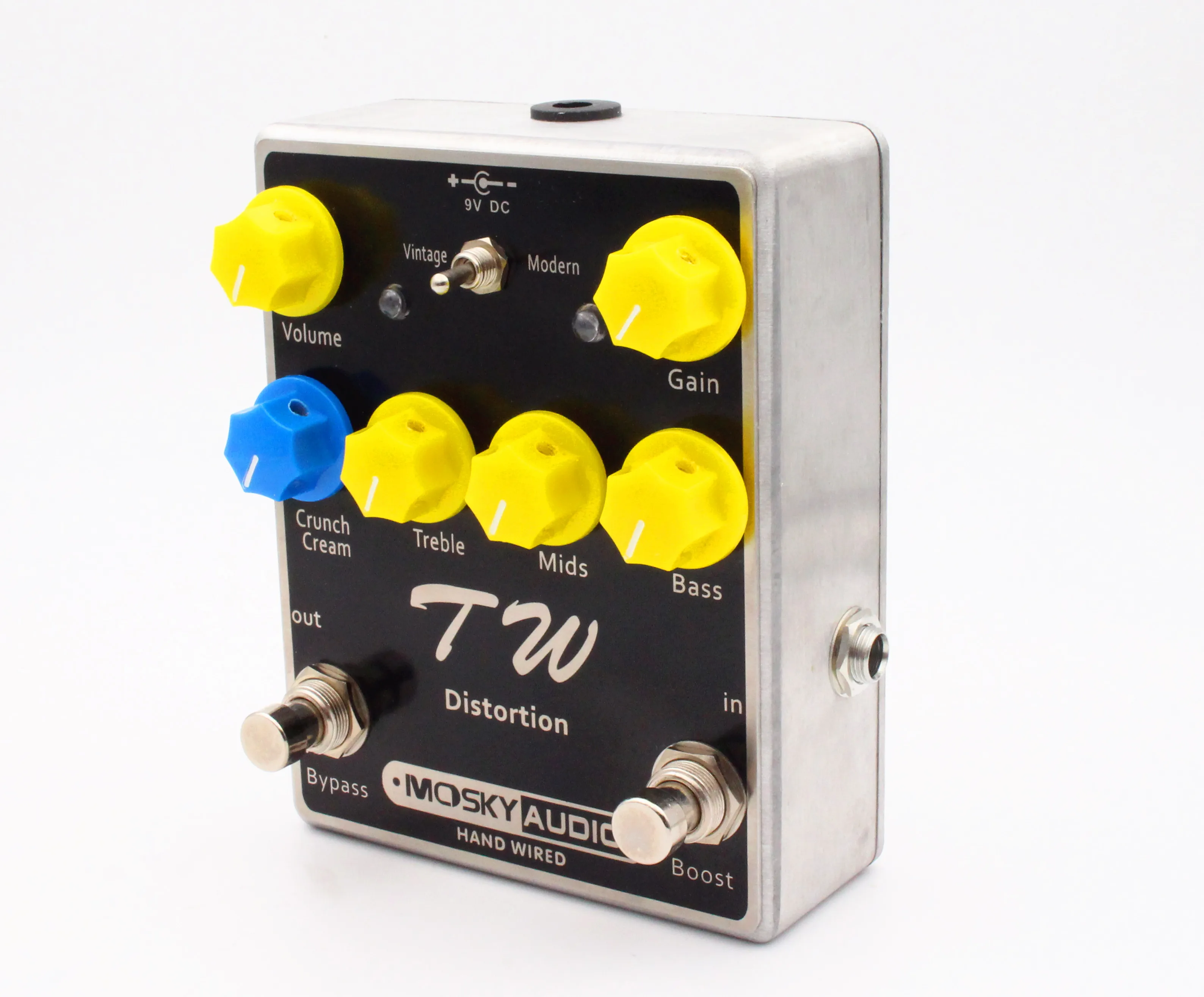 Mosky TW Distortion Guitar Effect Pedal High quality with Capacitors/Resistors/IC Three Band EQ