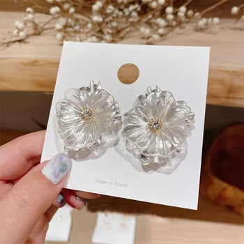 

Fashion Double Layer Flower Petal Stud Earrings For Women Creative Metal Acrylic Transparent Flower Brincos 2020 New Bijoux