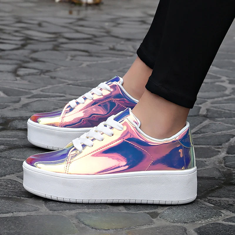 

Reflective sneakers Beautiful Candy color women Platform shoes soft Non-slip casual Fluorescent shoes fashion walking shoes