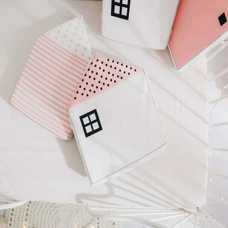 9065842491_1983250676