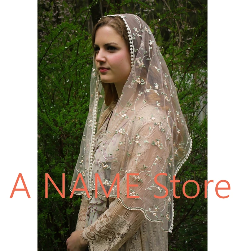 Прямоугольная длинная кружевная вуаль цвета слоновой кости с цветочным узором