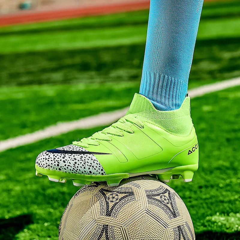 Men Football Boots Soccer Cleats Boots Long Spikes TF Spikes Ankle High Top Sneakers Soft Indoor Turf Futsal Soccer Shoes Men