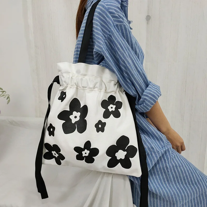 

One-shoulder Diagonal Bag Canvas Handbag Eco-friendly Shopping Tote Bag Drawstring Pocket Small Flower Pattern