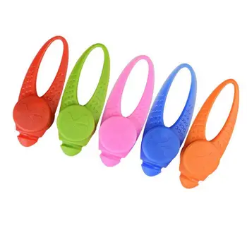 

1pcs Pet LED Pendant Safety Flashing Glow Light Blinking LED Collar Pendant For Pet Dog Puppy
