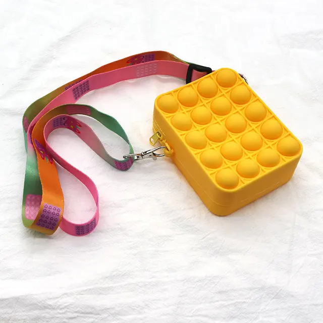 New Popit Mini Money Wallet Fingertip Toys Push Bubble Popite Pendant Bag Hot Sale Adult Decompression Toys Children Anti-Stress 0132-K