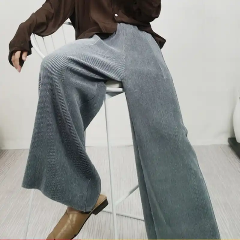 vintage high waisted pleated pants