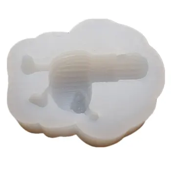 

Adorable Duck Mold Silicone Frame Crafts DIY Mold Creative Mould for Aromatherapy Chocolate Cake Baking (Translucent)