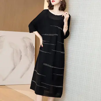 

Autumn New Elegant Black Knitting+Rhinestone Dress Street Style O-Neck Bat Sleeve Loose Middle length Lady A-line Dress M-2XL