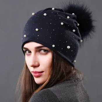 

Fall/winter flat-brimmed pullover hat double-layer warm cotton pearl hat raccoon fur ball knit hat