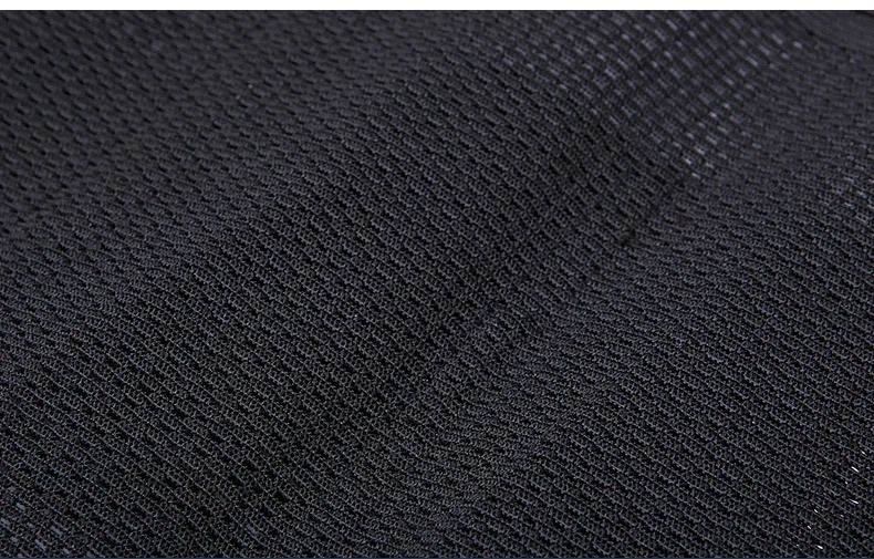 10565853930_727523731