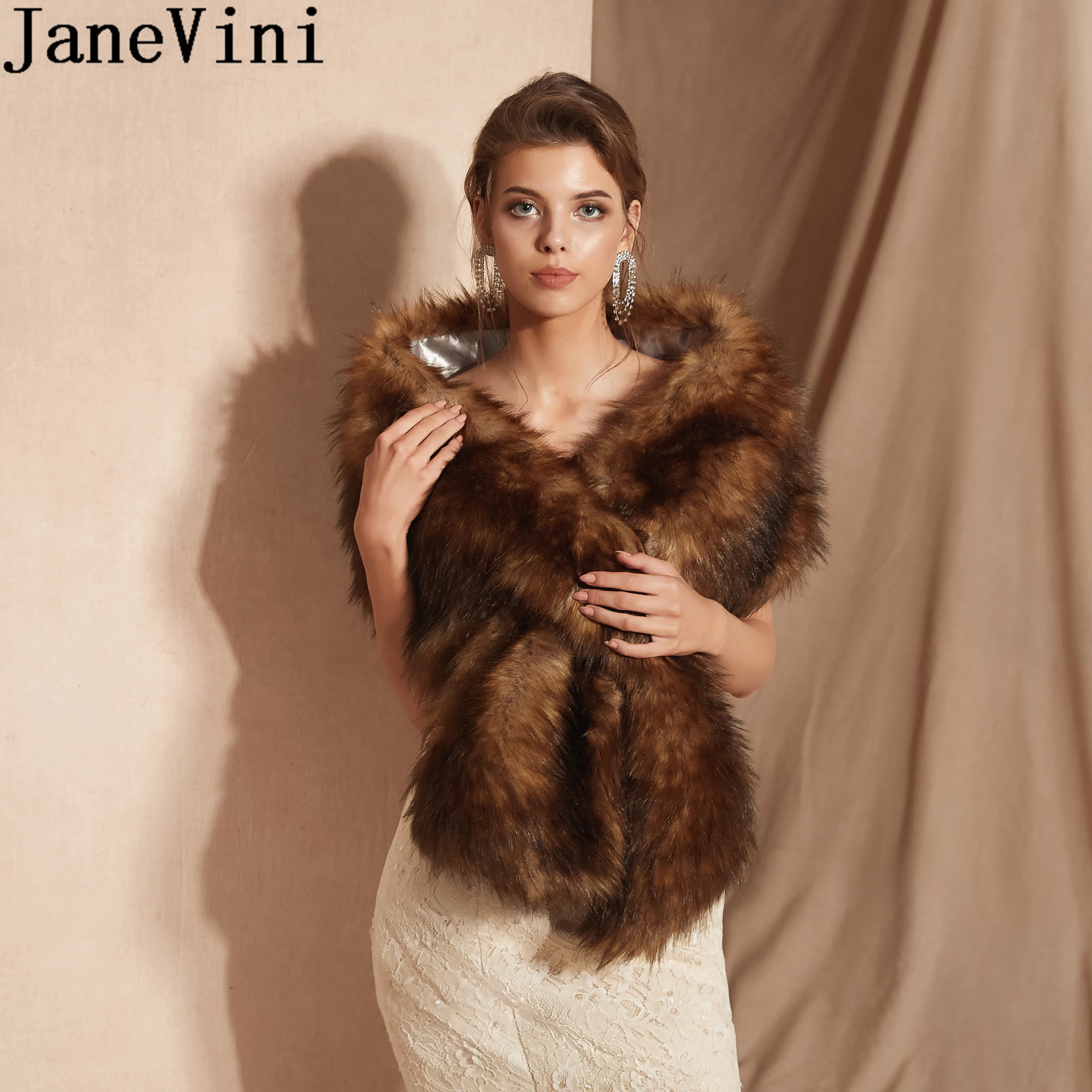 JaneVini 2019 Stylish Bridal Bolero Fake Fur Stole Faux Fur Wraps for Winter Wedding Dress Champagne Bruids Cape Prom Shawl