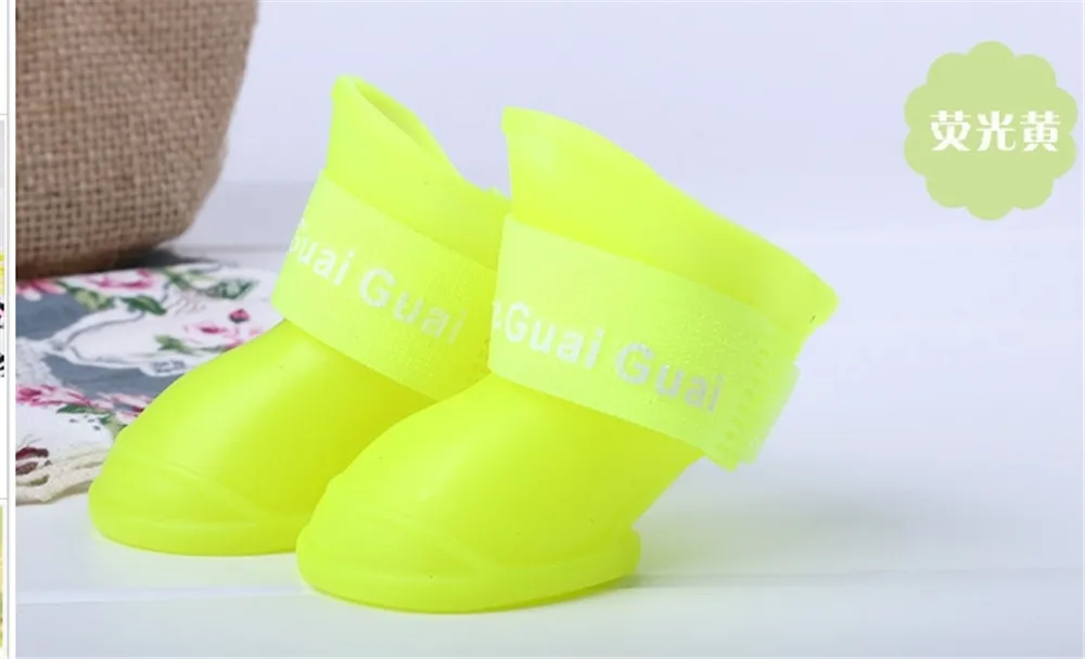 4pcs-Pet-Dog-Shoes-Waterproof-Rain-Pet-Shoes-for-Dog-Puppy-Rubber-Boots-Candy-Color-Puppy (16)