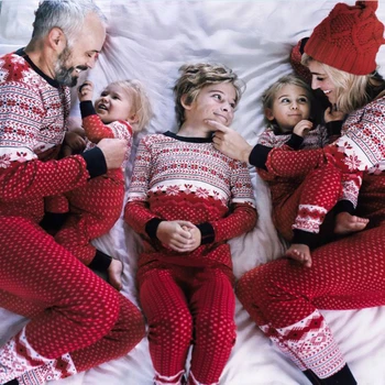 

2020 Christmas Family Matching Clothes Xmas Adult Kids Pyjamas set Baby Romper Sleepwear Family Pajamas Clothing Set Santa Claus