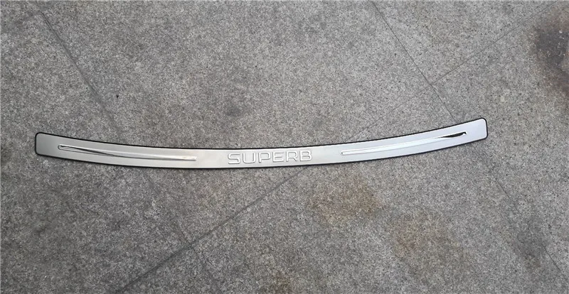 

For 2008-2015 Skoda superb Rogue Steel Rear Bumper Protector Sill Trunk Guard Cover Trim Car Styling Accessories 1pcs