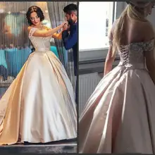Бальные платья quinceanera Королевское Голубое Кружевное с аппликацией оборками без бретелек бальное платье Tieres Tulle Sweep Train Customer Design Homecoming