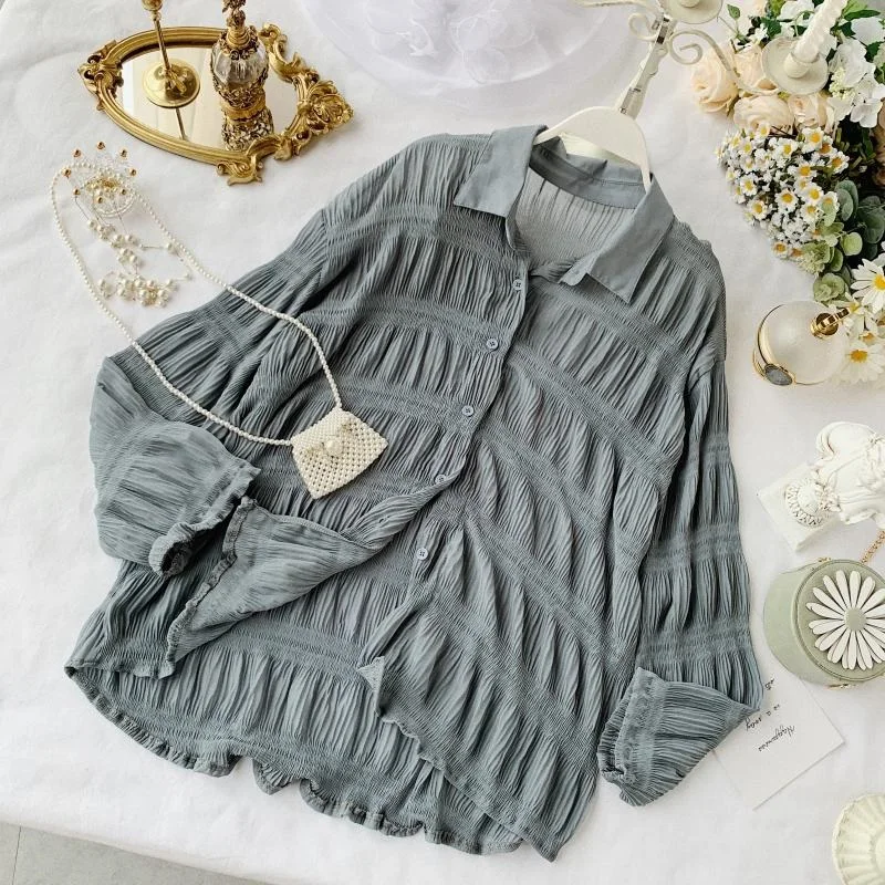 

Chic Blouse Light Mature Ladies' Wrinkled Loose and Slim Thin Sunscreen Shirt Women Long Sleeve Elegant Blouse Tops J127