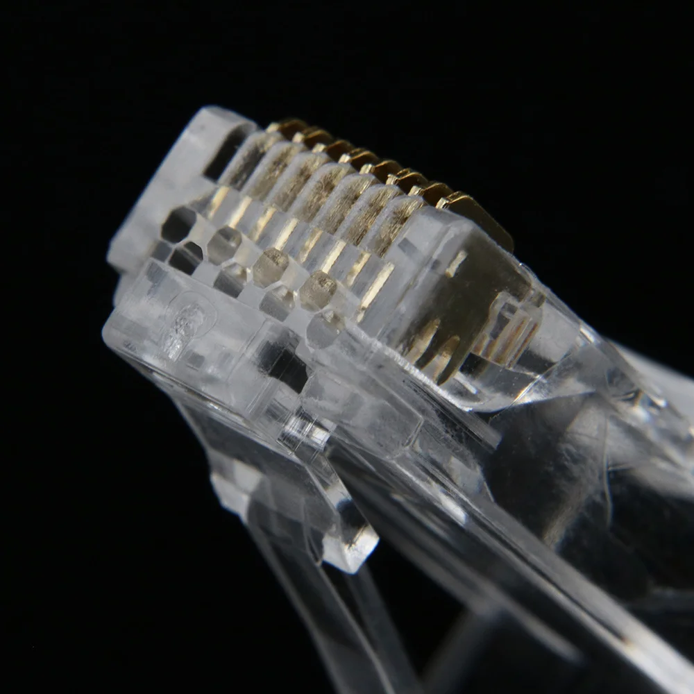 Cabos de computador e conectores